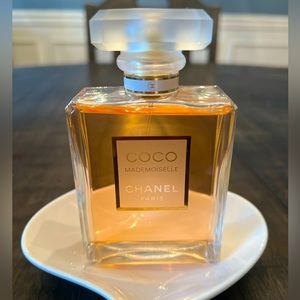 Chanel Coco Mademoiselle 3.4 oz EDP,  Drawstring Pouch, 2 Samples